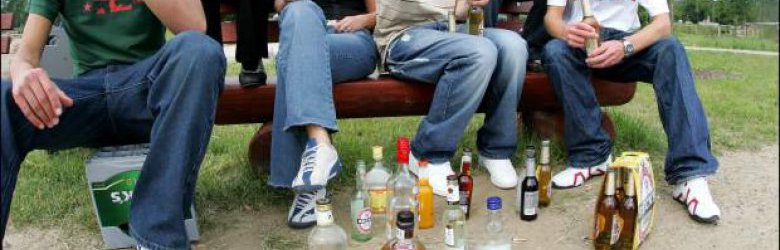 Alcohol: uno de cada tres españoles quiere normas más severas