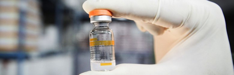Vacuna CoronaVac tiene un 89% de eficacia para prevenir casos que requieren UCI
