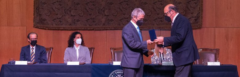 Doctor José Rodríguez es investido como nuevo rector USS